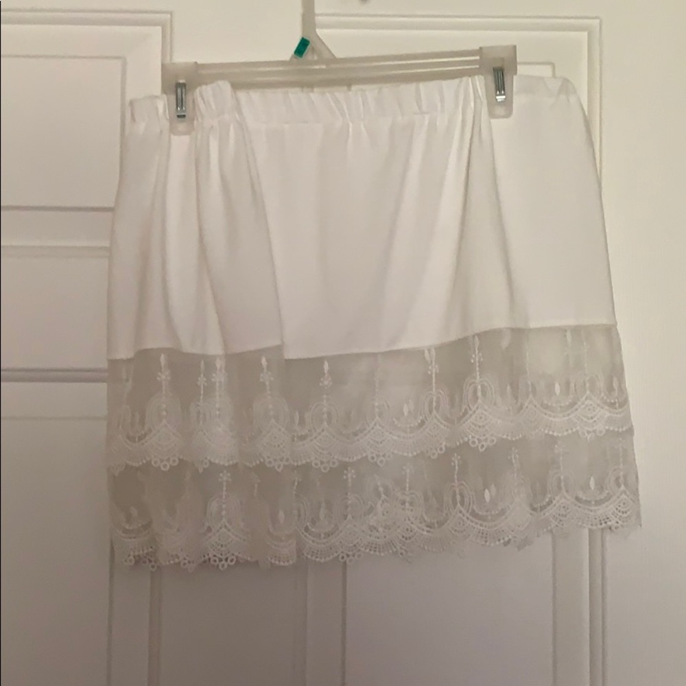 Under skirt